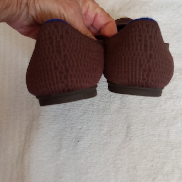 Rothys size 10 round toe Truffle Python - Picture 5 of 11